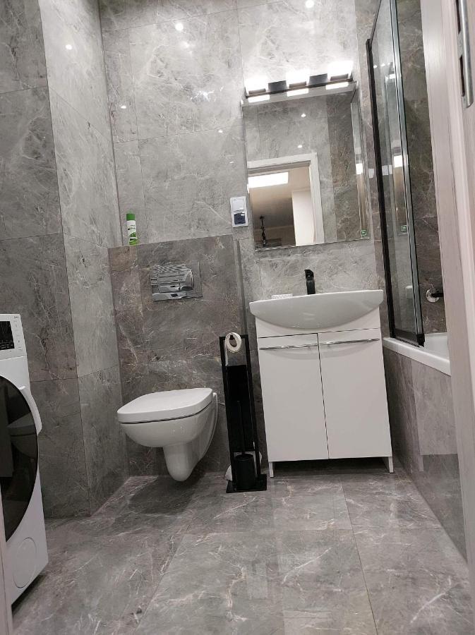 Minihostel - Winogrady - Pokoje Poznań Eksteriør billede
